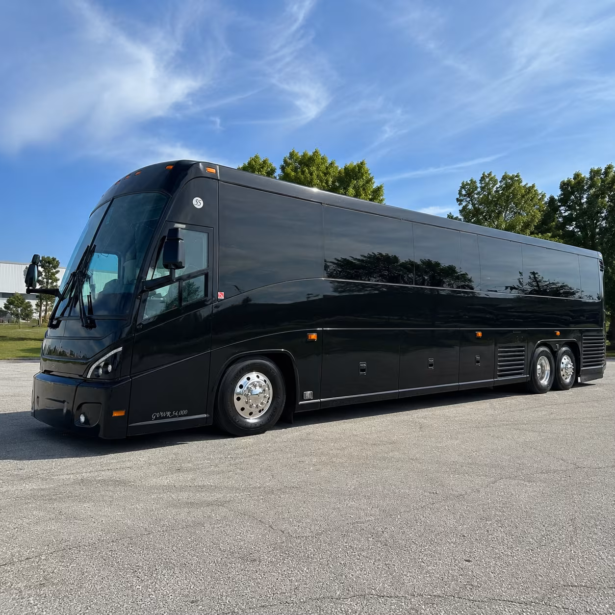 newton 47 passenger charter bus