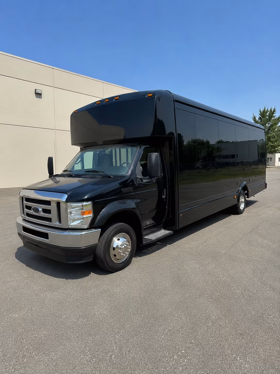 party buses and charter buses to td garden for bruins and celtics games